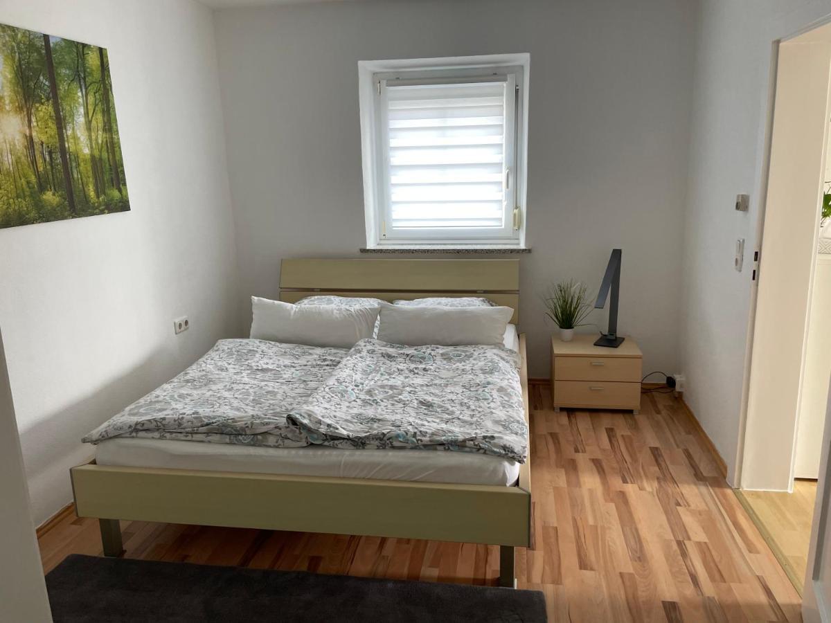 Kosumi Apartment คอลบาร์มัวร์ ภายนอก รูปภาพ