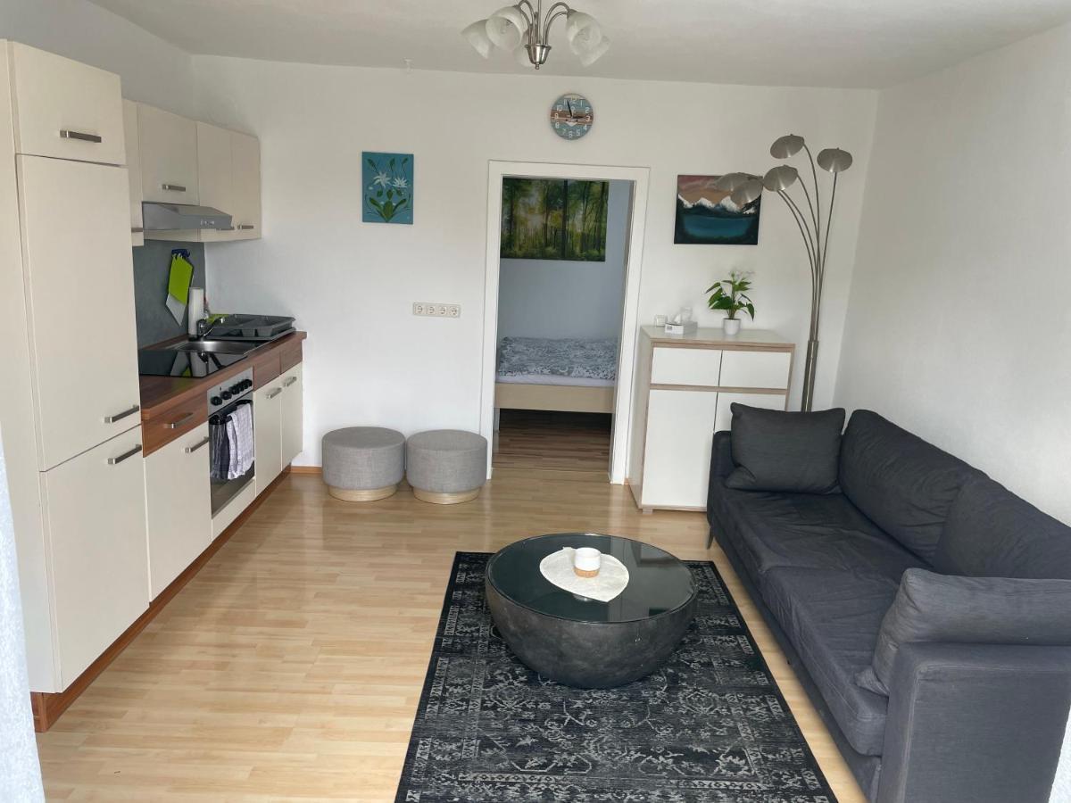 Kosumi Apartment คอลบาร์มัวร์ ภายนอก รูปภาพ